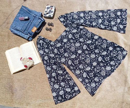 Chandrekha Rayon bell Sleeve Short Kurti - short kurti | Buy Online at Peethpankh