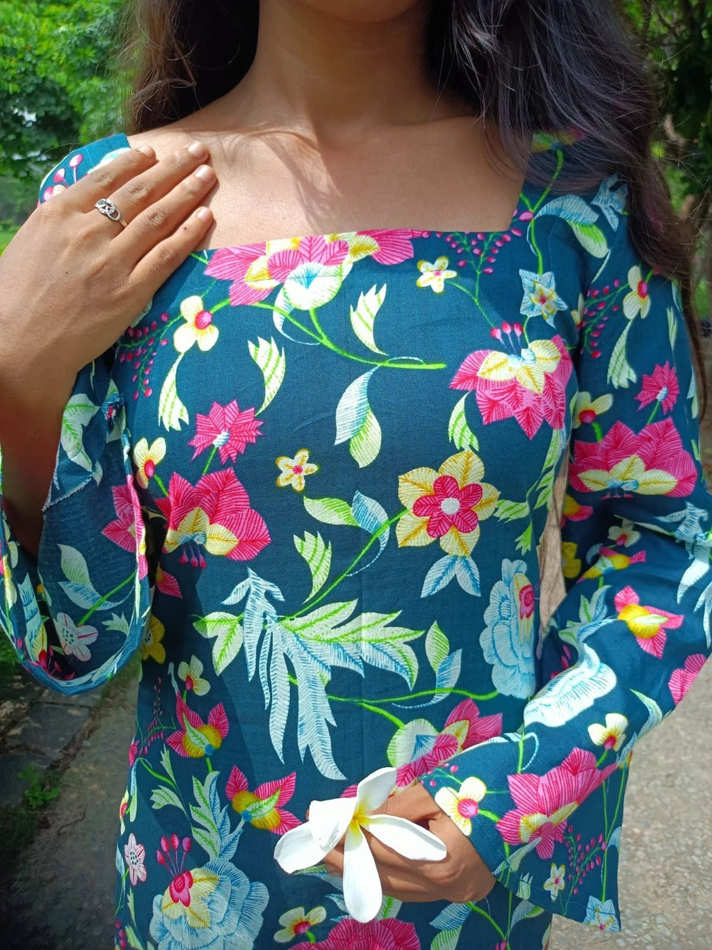 Varnikaa Cotton Blend bell - Sleeves Short Kurti - short kurti | Buy Online at Peethpankh